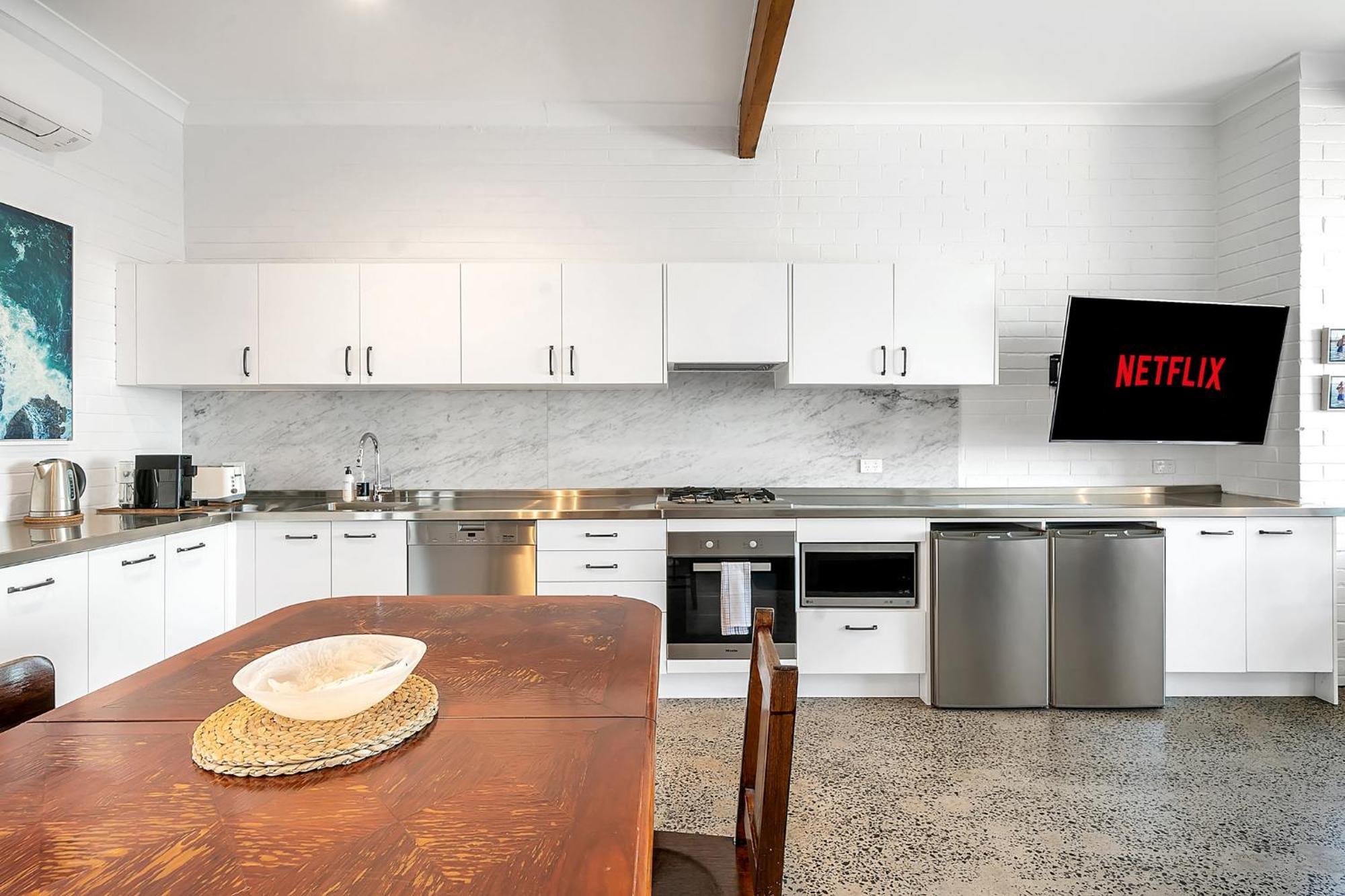 Upscale Cliffside Studio With Ocean Views North Bondi Сідней Екстер'єр фото